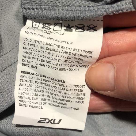 2XU Gold’s Gym Women’s Polo - Picture 6 of 9